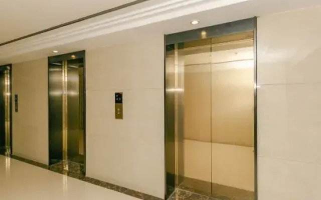 Yushe Apartment (Chongqing Ranjiaba Longhu Yuanzhu Branch)