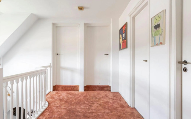 Detached Villa in Moergestel With Swimming Pool