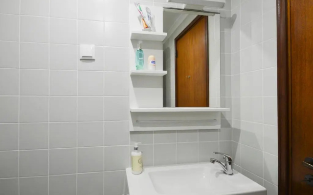 Sesimbra 99 - T2 Apartment