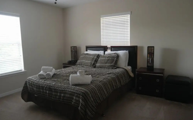 PR2149VD Providence - Five Bedroom Home