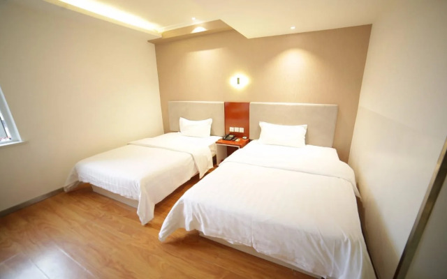 7 Days Inn Fuyang Railway Station Branch
