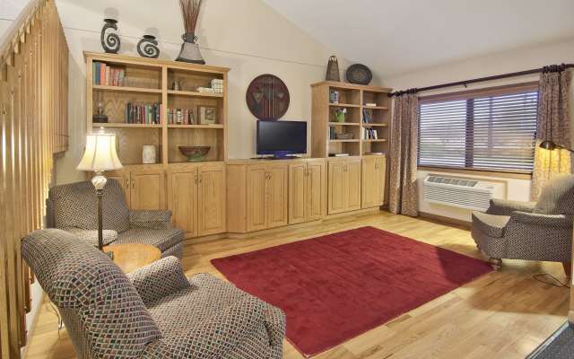 Boarders Inn & Suites by Cobblestone Hotels - Faribault