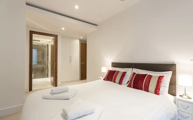 Charming 2BR Apt. Close to Wandsworth Town st