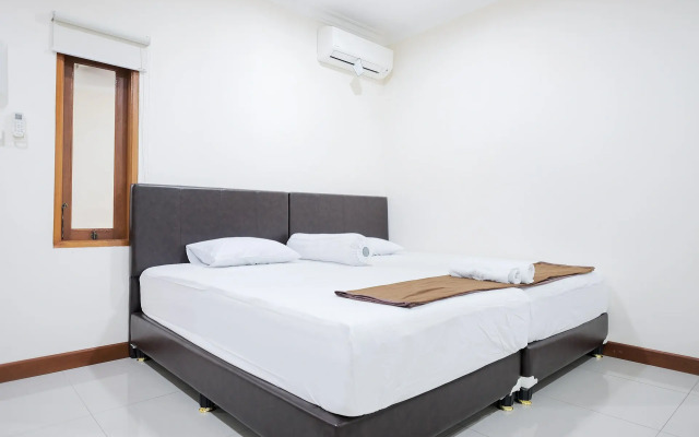 Wisma Delapan