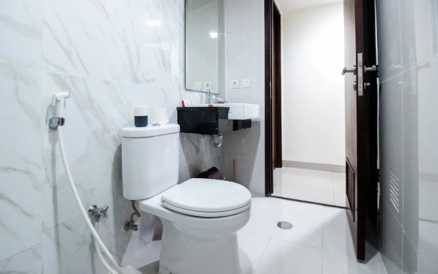 2 BR Best in Kelapa Gading Sherwood Apartment By Travelio