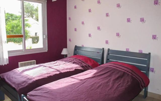 Holiday Home Les Algues - TSM213