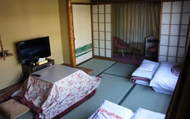Miyoshiya Ryokan