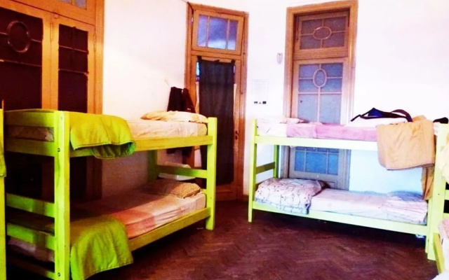 Coolraul Hostel