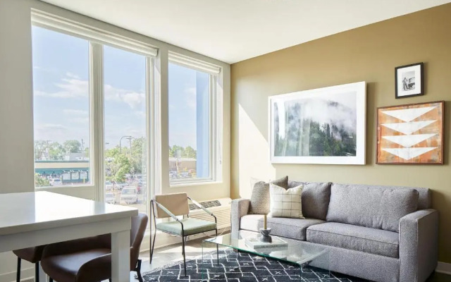 Sonder — Luna Apartments