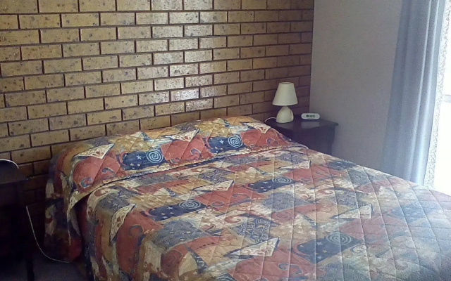 Cardigan Lodge Motel