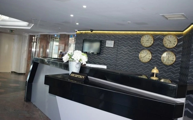 Euro Plaza Hotel