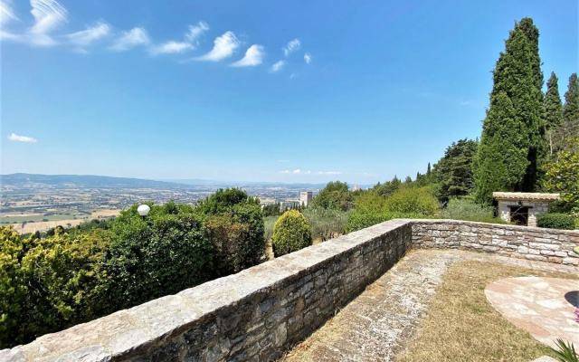 Holiday Home in Assisi With Garden Views