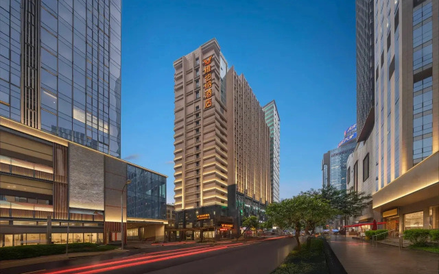 Отель Vienna Chengdu Chunxi Road IFS Branch