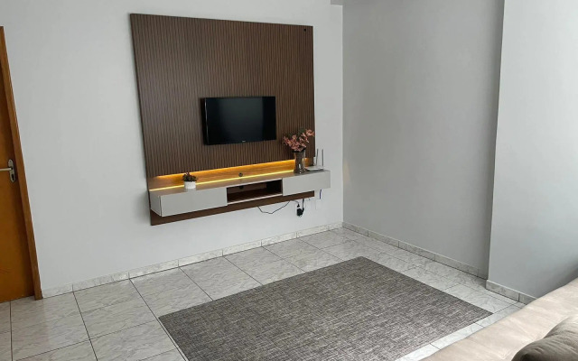 Apartamento Amplo, Confortável E Equipado   Apt 101