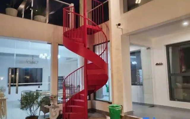 Pinshan Xiaozhu Homestay