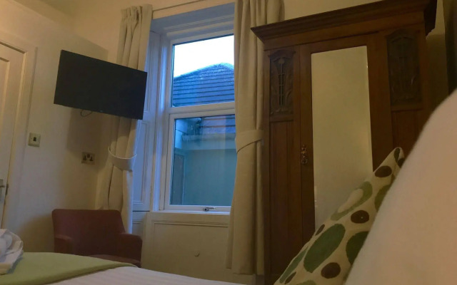 Glenlossie Guest House