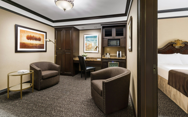 The Lucerne Hotel