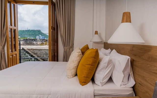 Del Mar Guest House