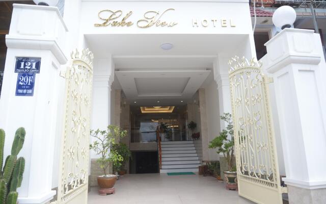 Lake View Hotel Далат вид на фасад
