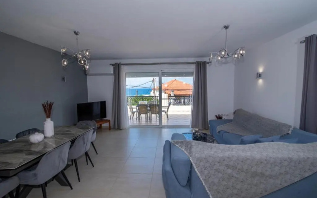 Mary's luxury apartment Elaia.