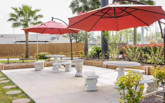 Harmony Inn and Suites