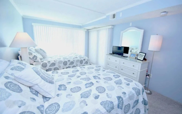 Ocean Hideaway 207 2 Bedroom Condo by RedAwning