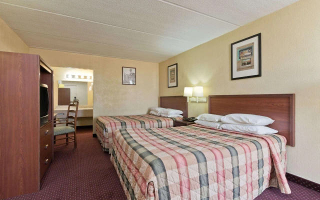 Knights Inn Brenham