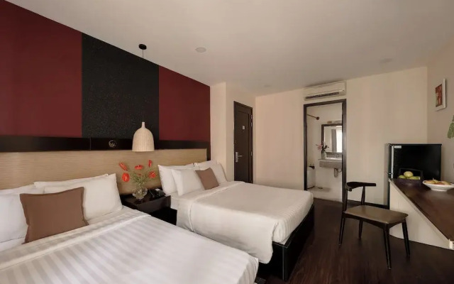 Elegant Hotel Saigon City