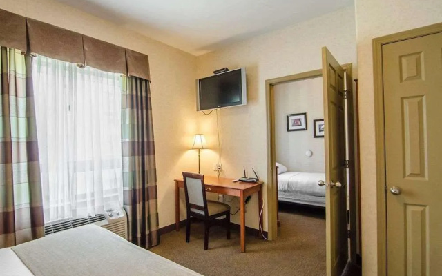 Quality Inn & Suites
