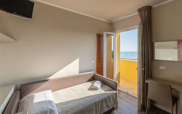 Hotel Mondial