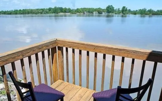 Erie Islands Resort and Marina
