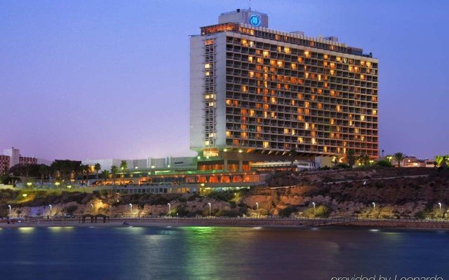 Hilton Tel Aviv Израиль, Тель-Авив - 12 отзывов об отеле, цены и фото номеров - забронировать отель Hilton Tel Aviv онлайн вид на фасад