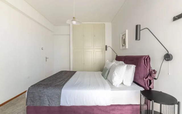 Outstanding 2BR Apartment in Cholargos