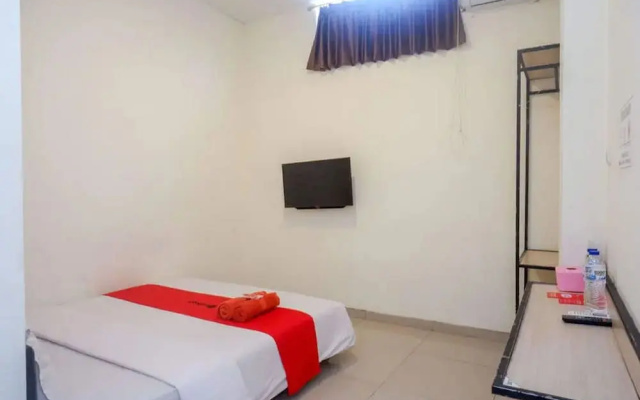 RedDoorz near Malioboro Mall 2