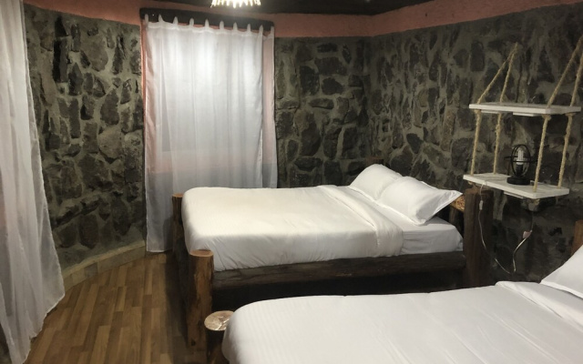 Isalaasha Bush Camp