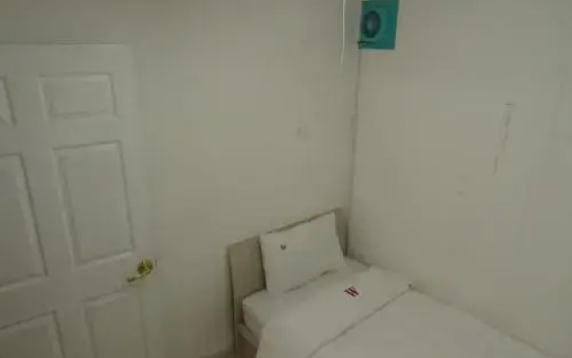 8MOTEL