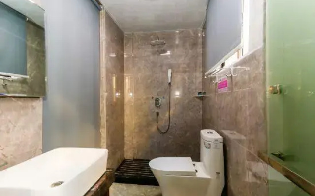 Ganzhou Mediterranean Style Hotel (Airport High-speed Railway West Station Store)