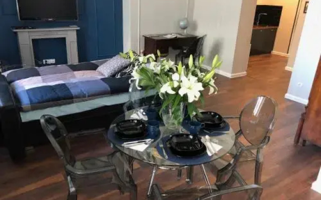 LivingRoom 1
