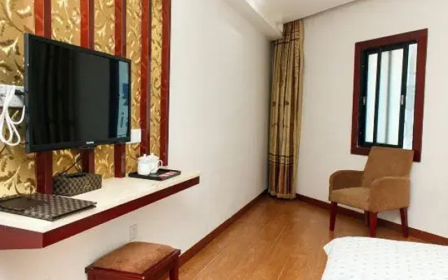 Fuyang Hotel (Guangzhou Xiaobei Metro Station)