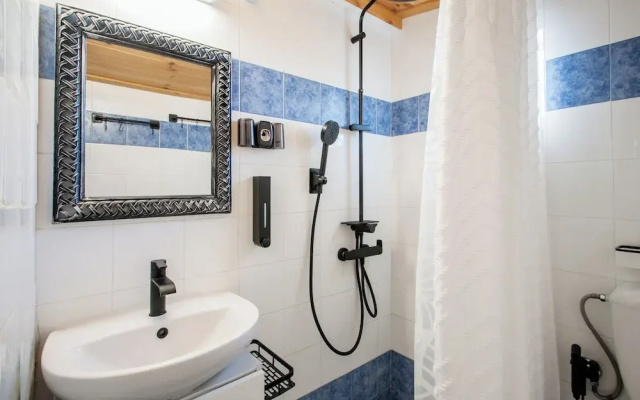 SkyFrame Apartments