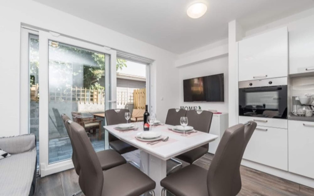 Lovely Apartment in Pakostane With Terrace