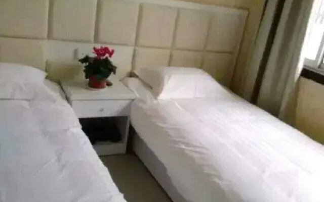 Tianyi Business Hotel