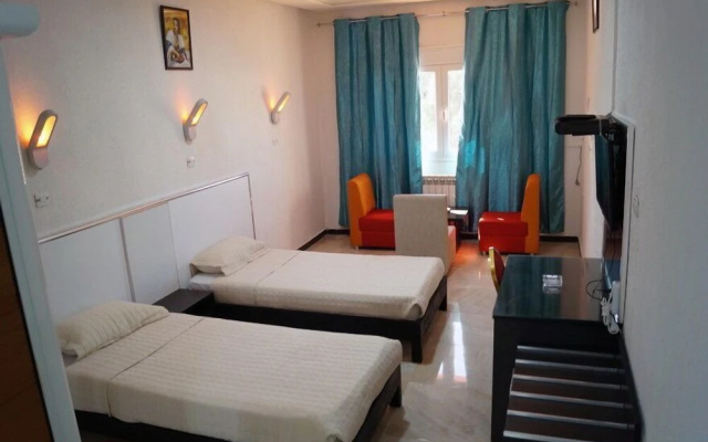 Hotel Dar Lyes