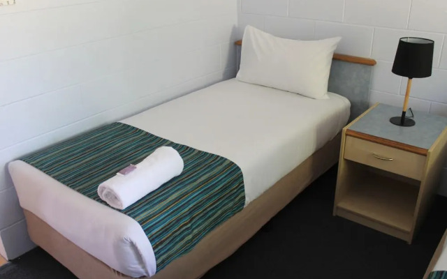 Rocky Glen Hotel Motel Gladstone