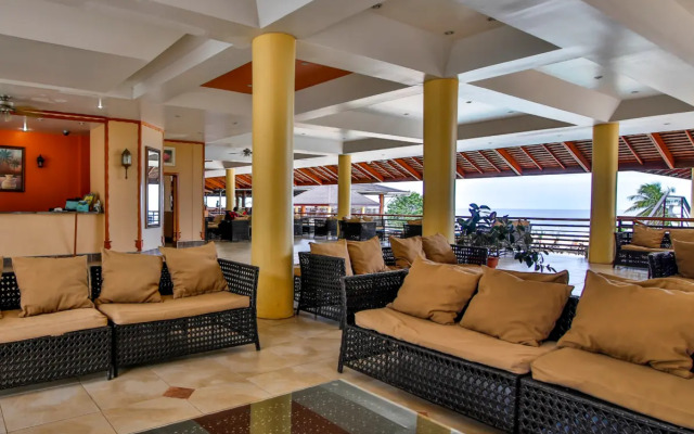 Grafton Beach Resort
