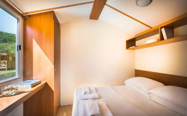 Campsite & Holiday Resort Medveja Apartments