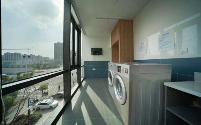 Holiday Inn Express Shanghai Huijin by IHG