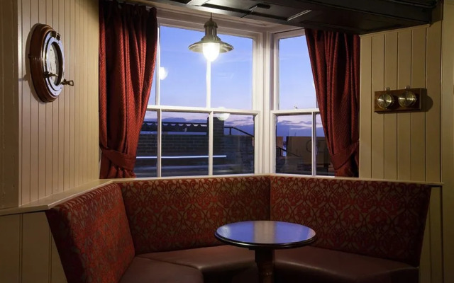 Anchor Hotel