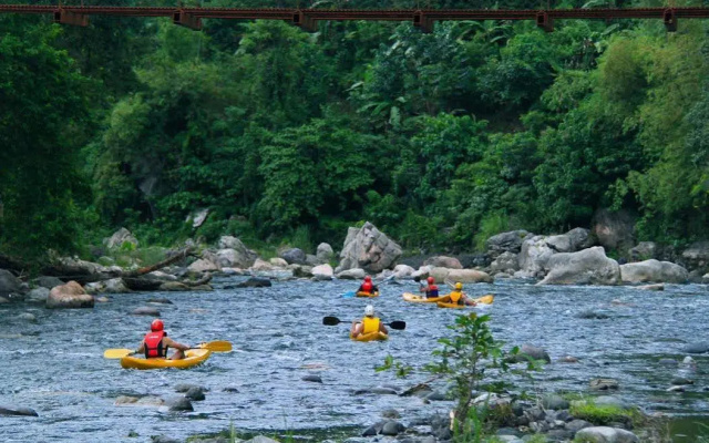 Kayak Inn Tibiao