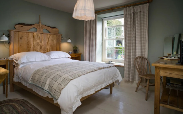 Nantgwynfaen Organic Farm B&B Wales